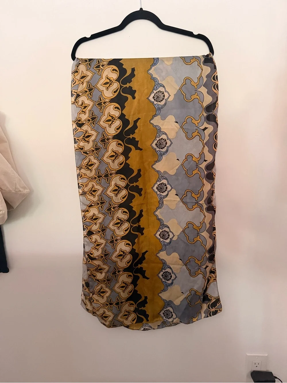 Echo 100% silk scarf